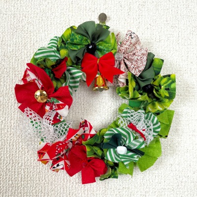ハギレで作るリボンのクリスマスリース（作品見本）